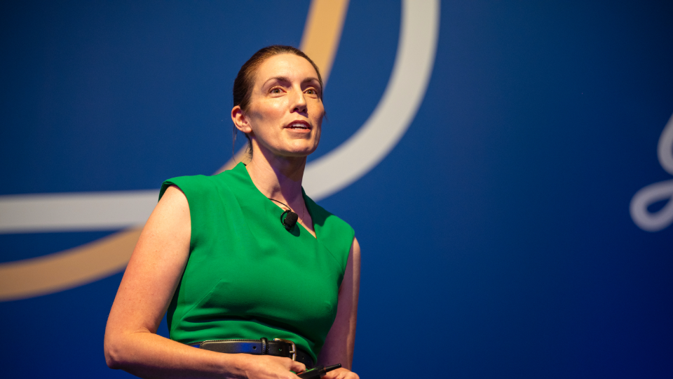  Stronger together: Leadership and teamwork strategies for brokers